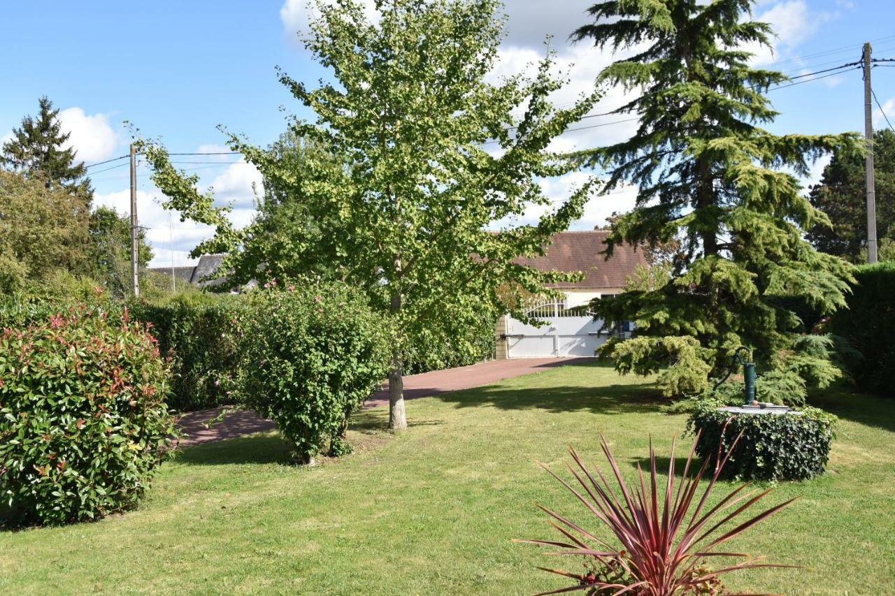 Le Clos Du Vieux Port Véretz Exteriör bild